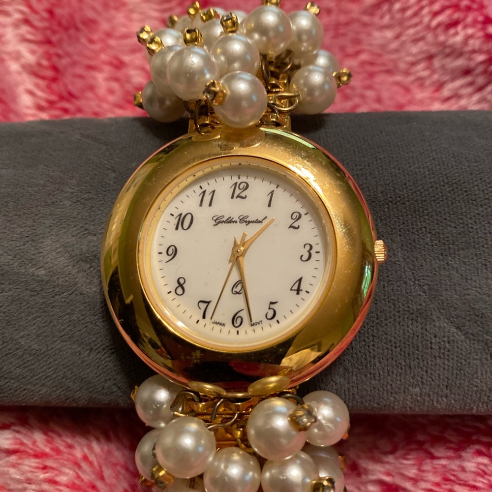 Golden Crystal Watch